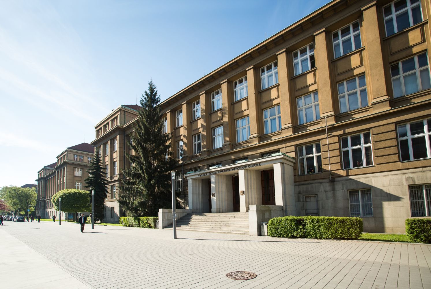 University of Chemical Technology